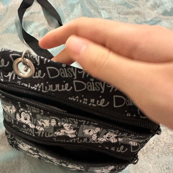 Disney minnie daisy crossbody bag Disney bag Minnie Mouse and Daisy Duck - Picture 3 of 5